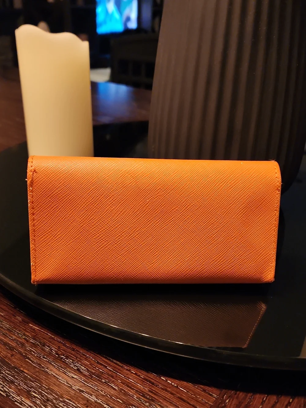 Preloved Tory Burch Aviator Sunglasses with Tan Pouch& Orange Case